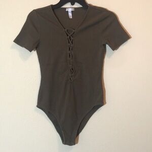 Leith Olive Green Bodysuit Size M